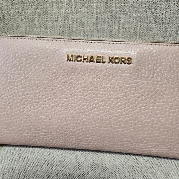Michael Kors Jet Set Travel Continental Leather Wallet - Soft Pink 8" X 4" - Picture 2 of 16